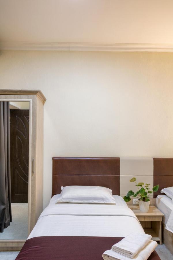 Karavan Street Hotel Tasjkent Exteriör bild