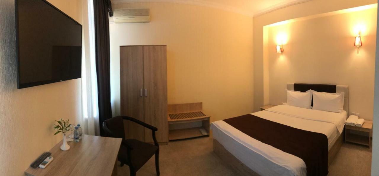 Karavan Street Hotel Tasjkent Exteriör bild
