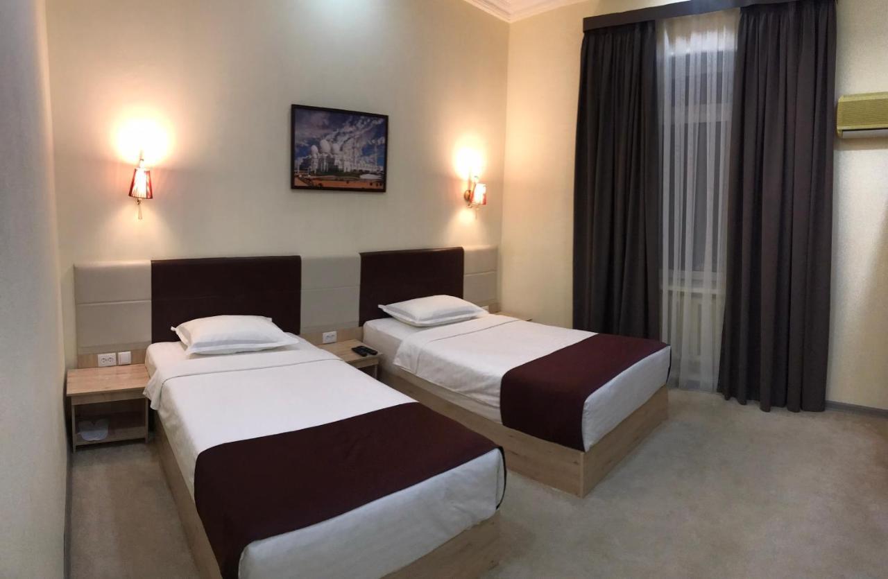 Karavan Street Hotel Tasjkent Exteriör bild
